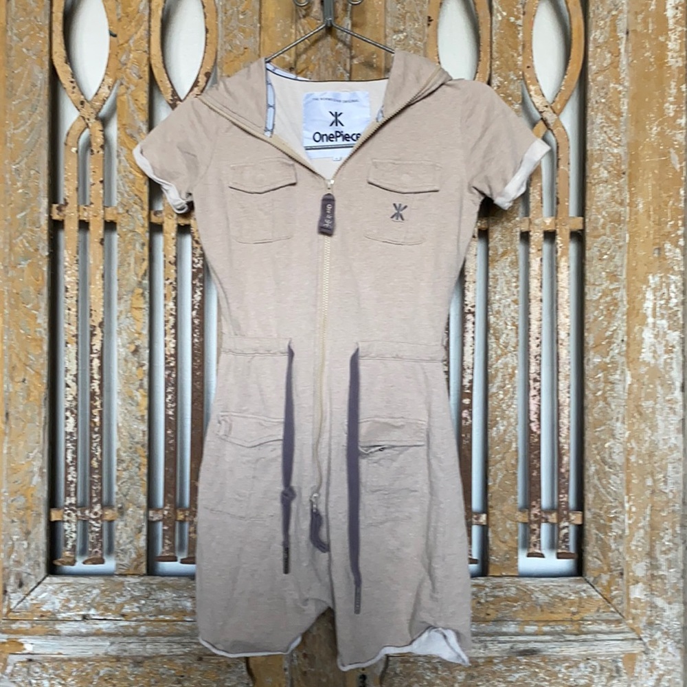 ONEPIECE NORWEGIAN ONE PIECE JUMPSUIT SMALL